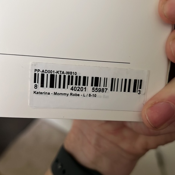 Posh peanut robe L/8-10 - Picture 3 of 3